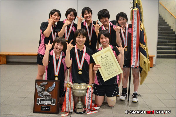 全国高校選抜15 団体戦 男子柏原が２連覇 女子は青森山田が春８年ぶりの優勝 Smash And Net Tv バドミントン情報 動画 Smash And Net Tv